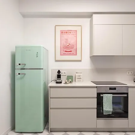 Hidden Gem - Elegant 2 Bedroom Flat * Athens